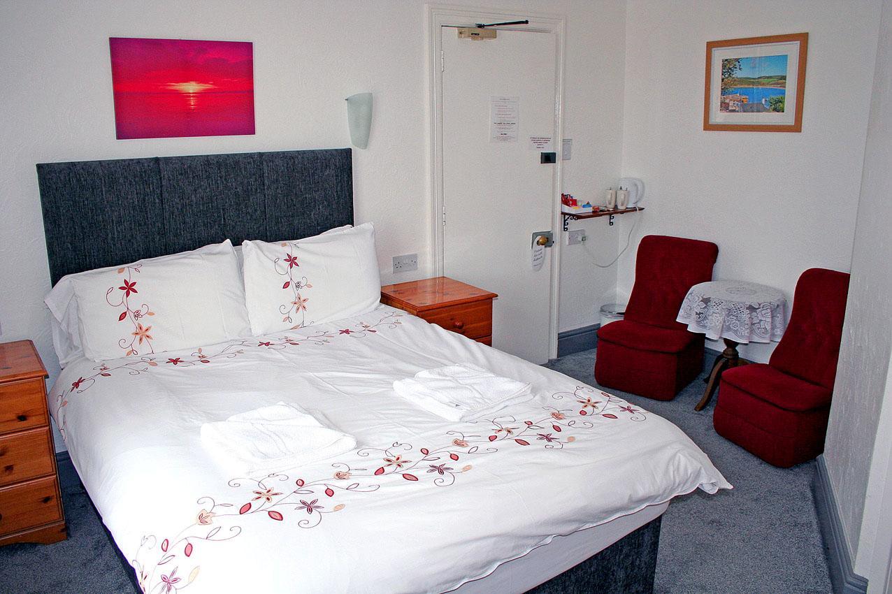 קמייס ביי Woburn Hill Hotel מראה חיצוני תמונה